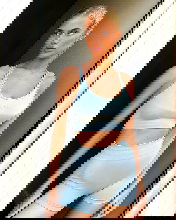 victoriaturnerr image ~ Altpins