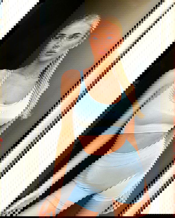 victoriaturnerr image ~ Altpins