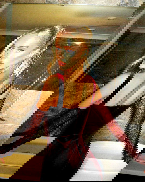 victoriaturnerr image ~ Altpins