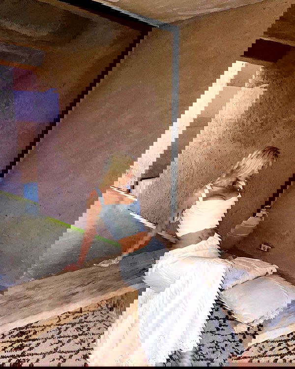 victoriaturnerr image ~ Altpins