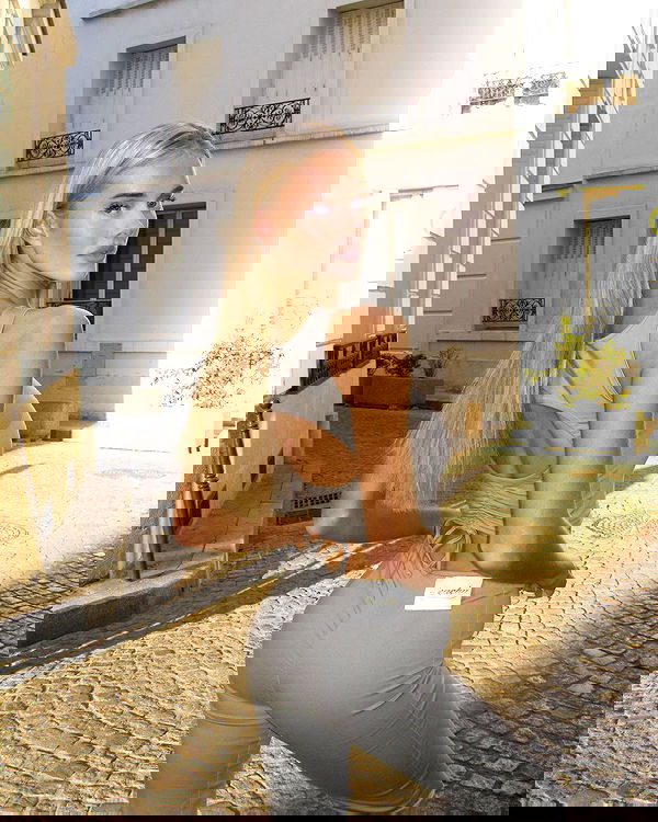 victoriaturnerr image ~ Altpins