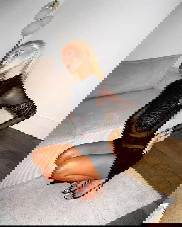 victoriaturnerr image ~ Altpins