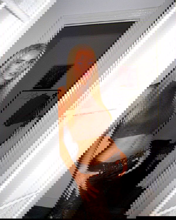 victoriaturnerr image ~ Altpins