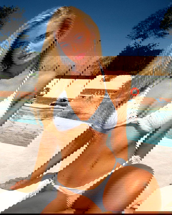 victoriaturnerr image ~ Altpins