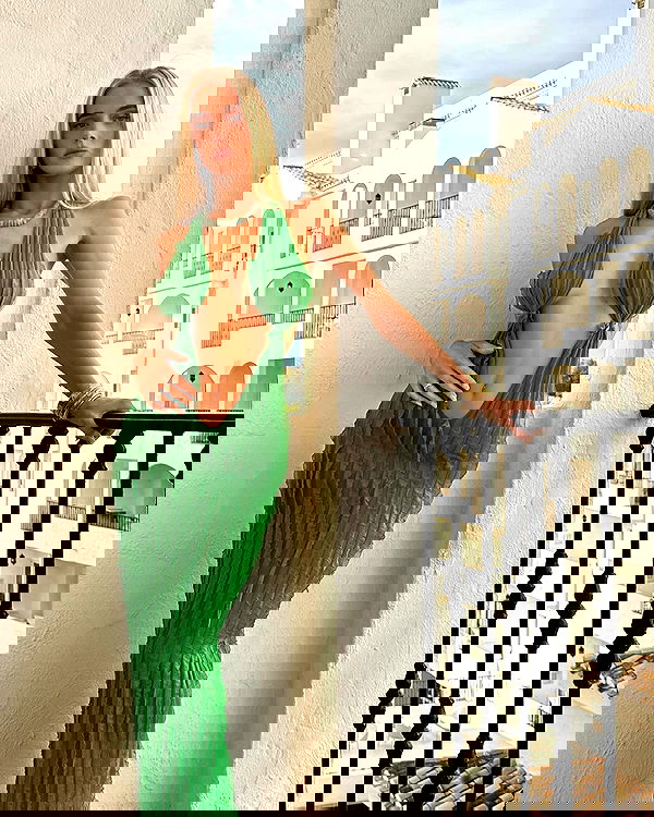 victoriaturnerr image ~ Altpins