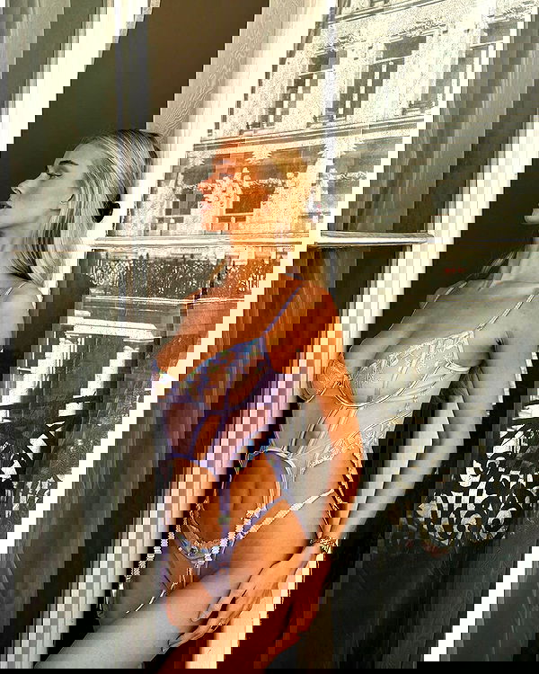 victoriaturnerr image ~ Altpins