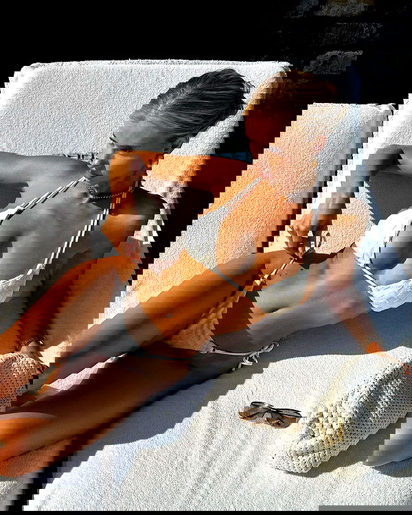 victoriaturnerr image ~ Altpins