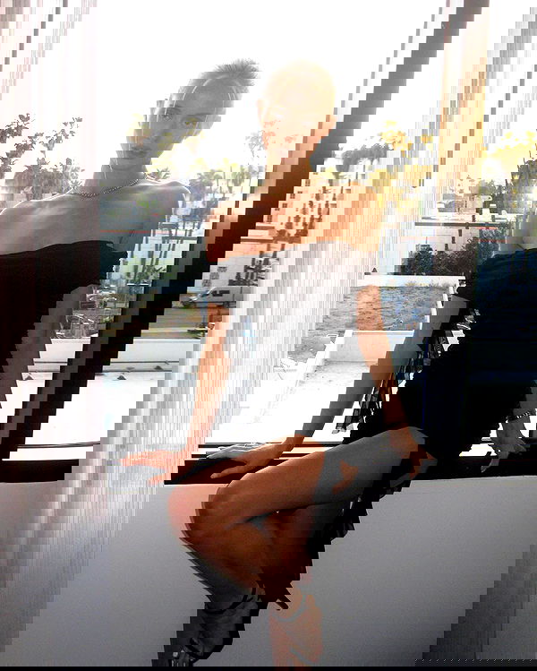 victoriaturnerr image ~ Altpins