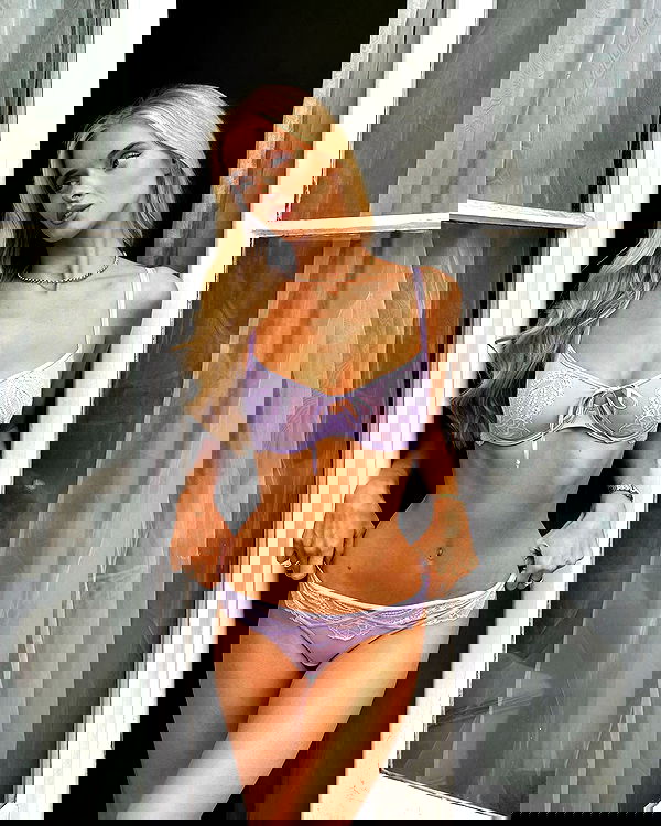 victoriaturnerr image ~ Altpins