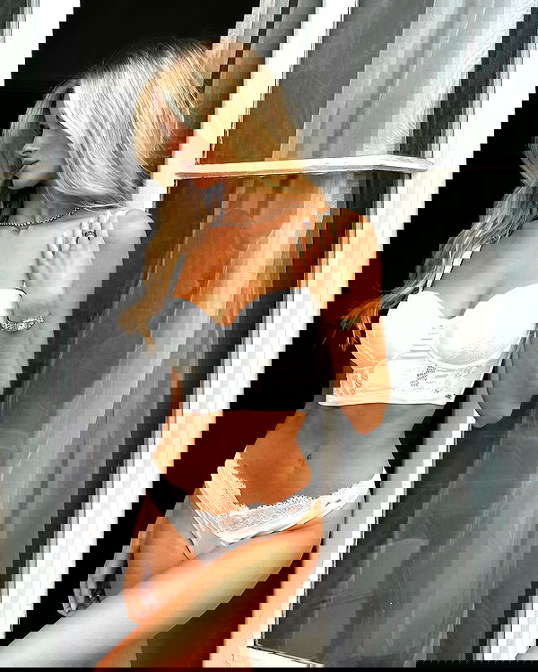 victoriaturnerr image ~ Altpins