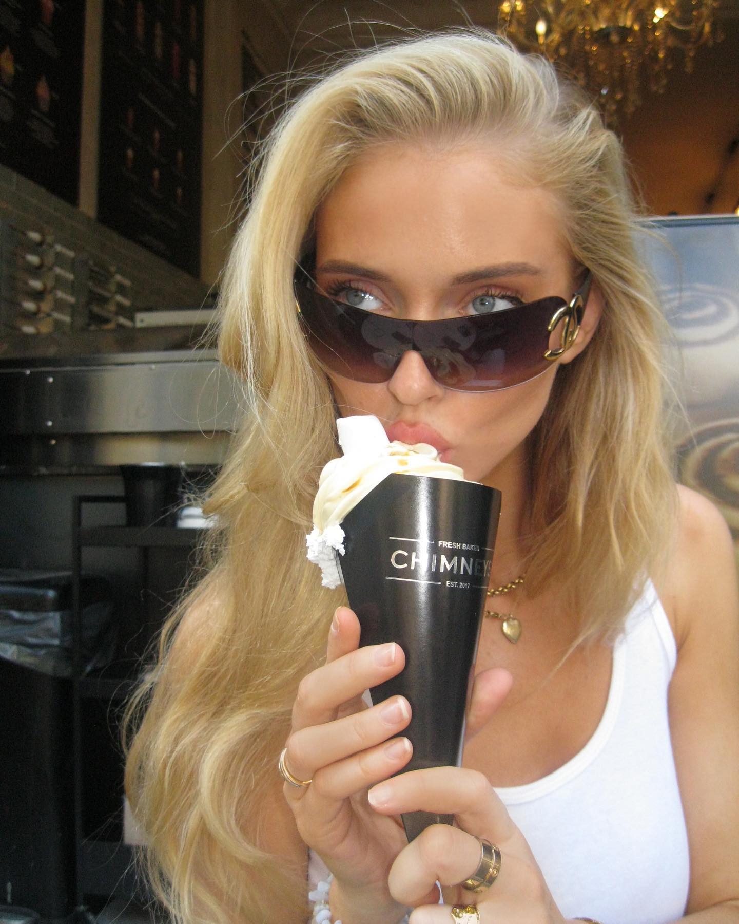 victoriaturnerr instagram image archive image