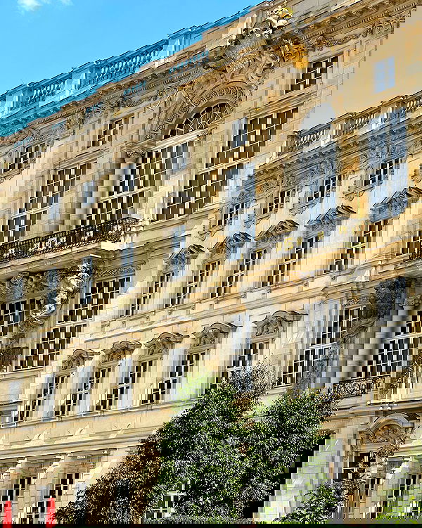 victoriaturnerr image ~ Altpins