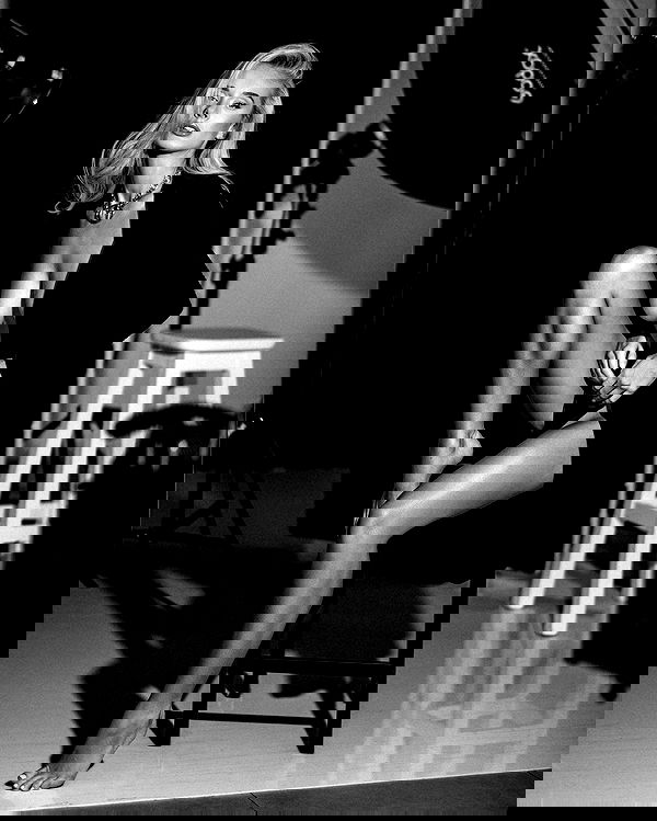 victoriaturnerr image ~ Altpins