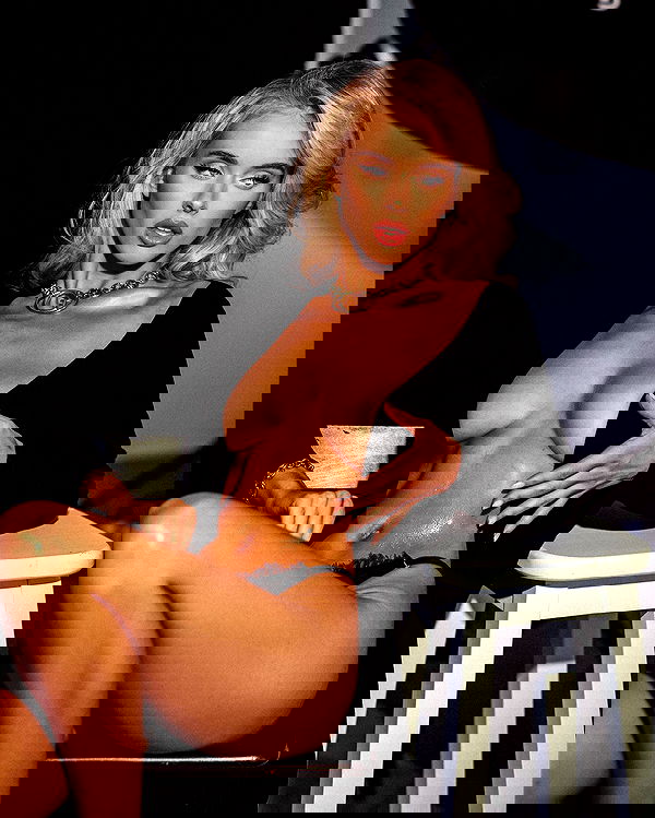 victoriaturnerr image ~ Altpins