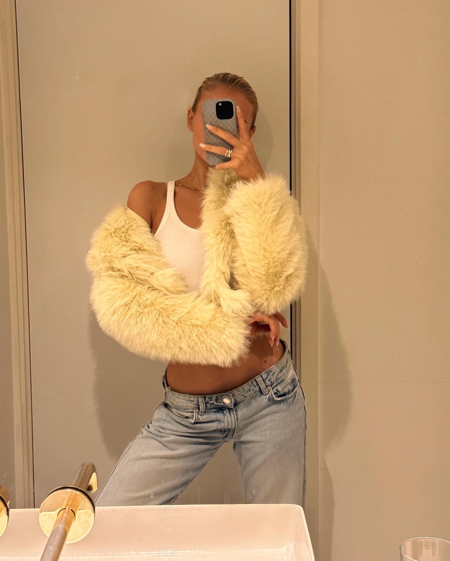 victoriaturnerr instagram image archive image