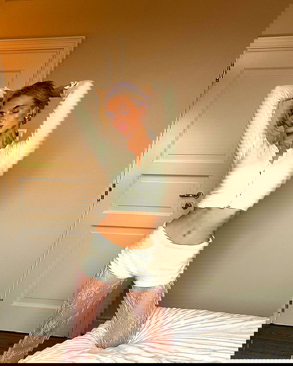 victoriaturnerr image ~ Altpins