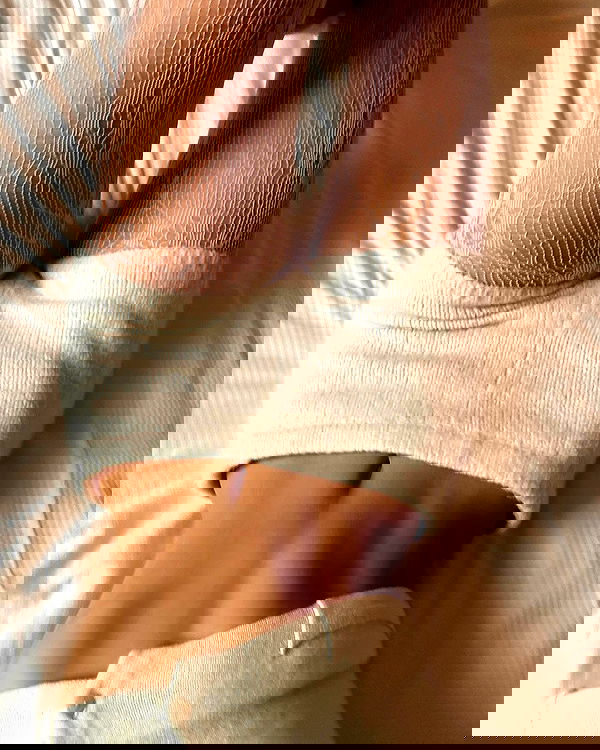 victoriaturnerr image ~ Altpins