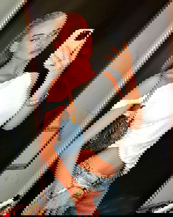 victoriaturnerr image ~ Altpins