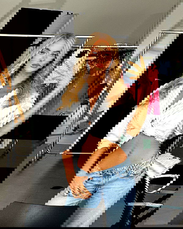 victoriaturnerr image ~ Altpins