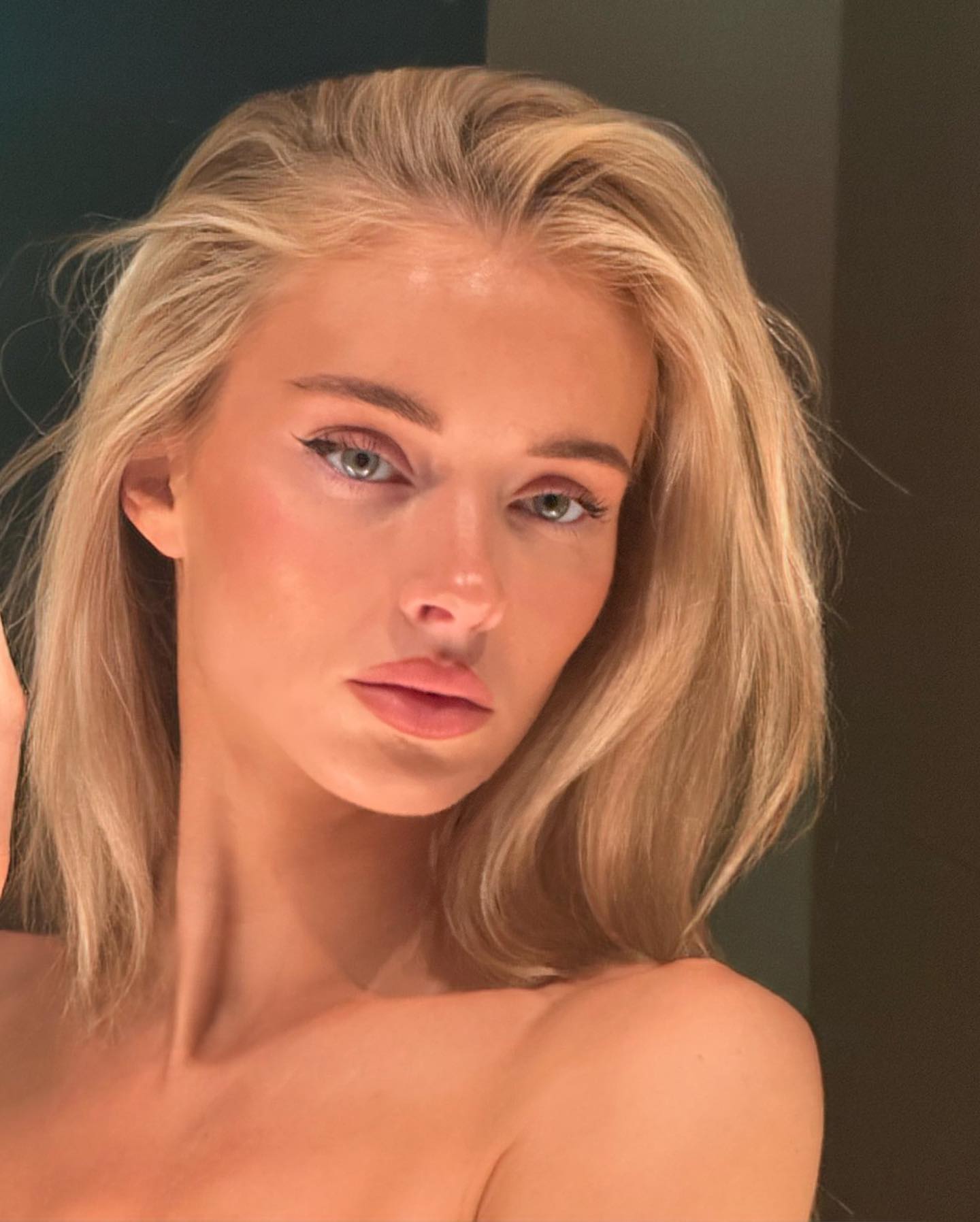 victoriaturnerr instagram image archive image