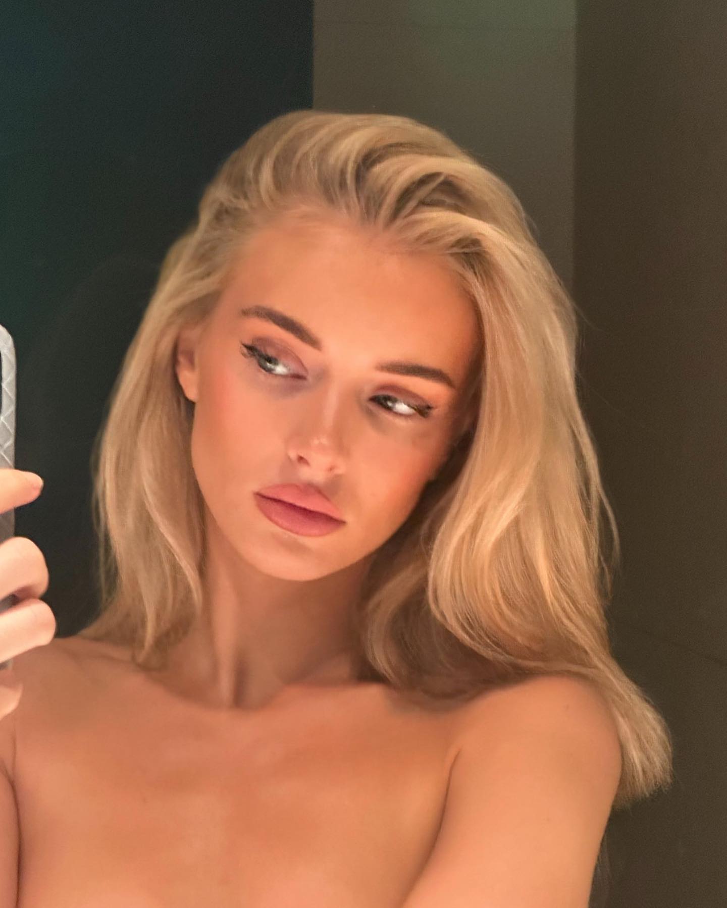 victoriaturnerr instagram image archive image