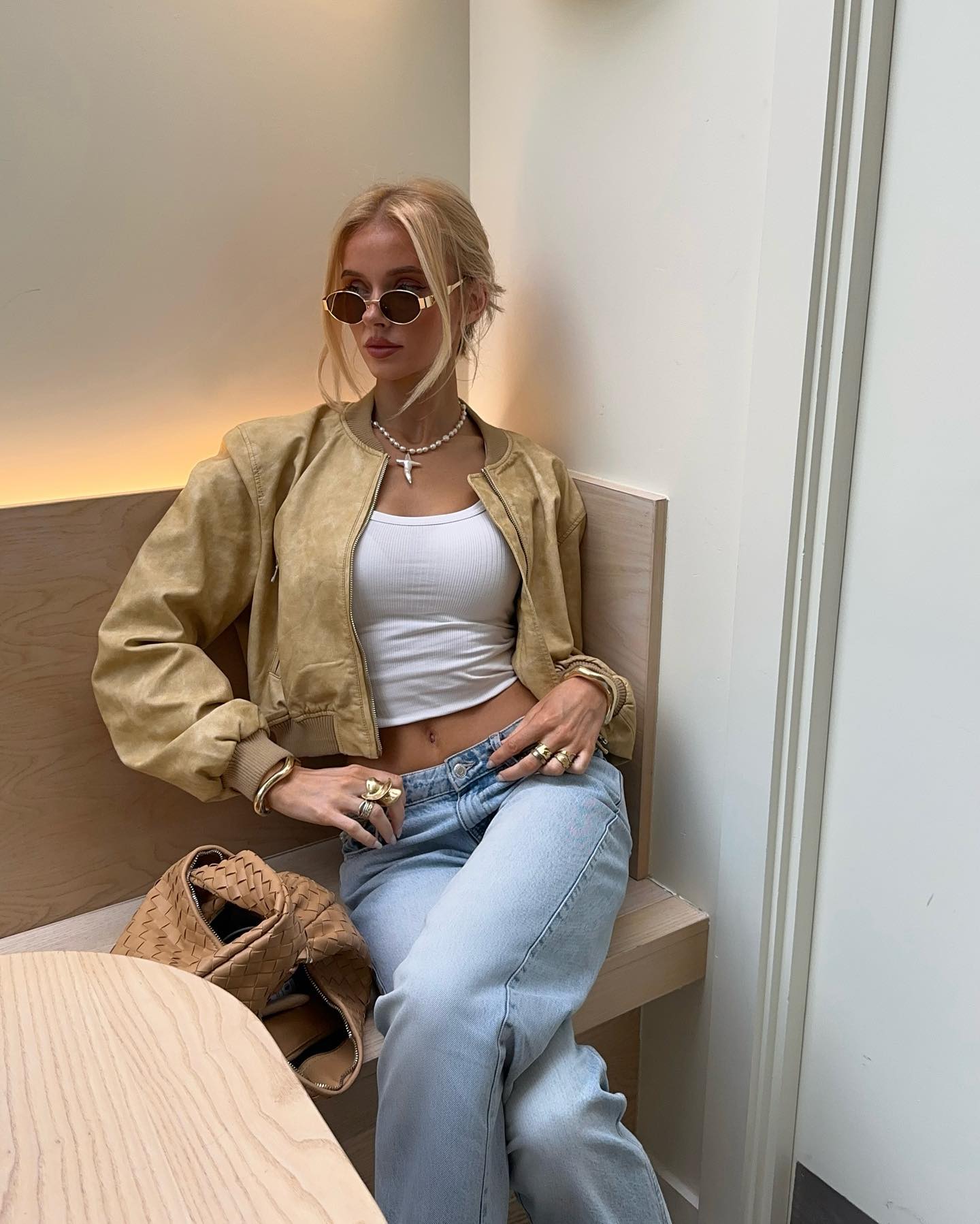 victoriaturnerr instagram image archive image