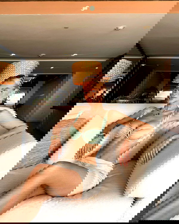 victoriaturnerr image ~ Altpins