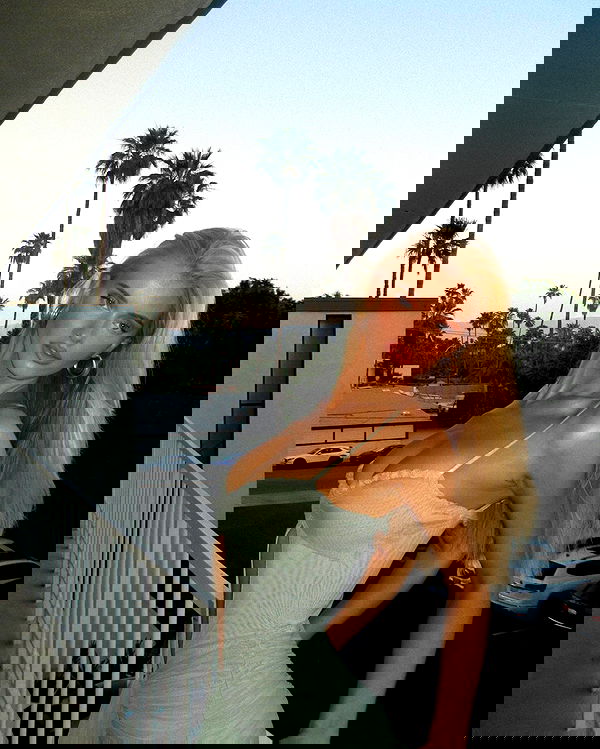 victoriaturnerr image ~ Altpins