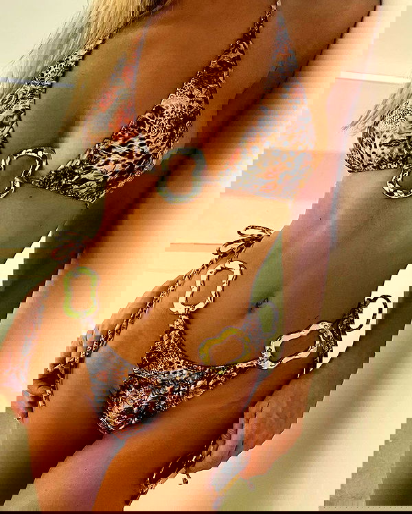 victoriaturnerr image ~ Altpins