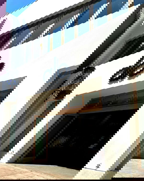 victoriaturnerr image ~ Altpins