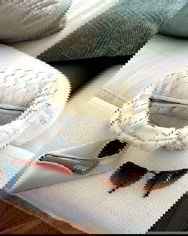 victoriaturnerr image ~ Altpins