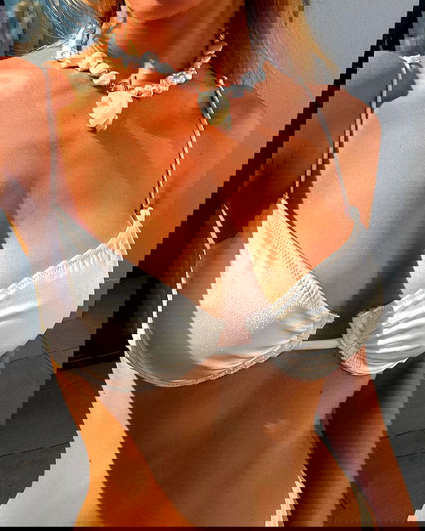 victoriaturnerr image ~ Altpins