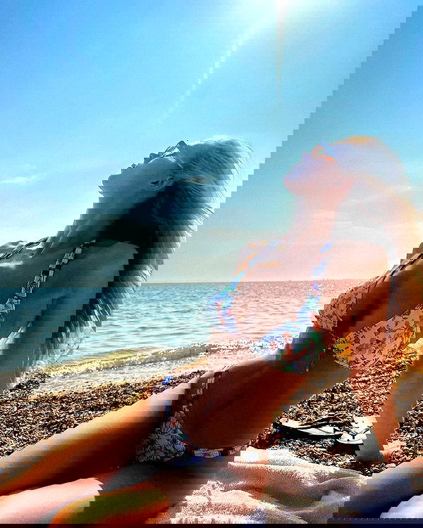 victoriaturnerr image ~ Altpins