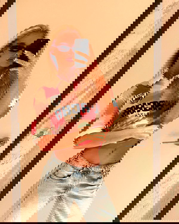 victoriaturnerr image ~ Altpins