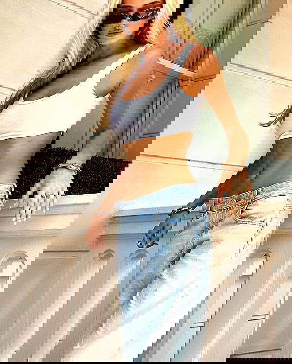 victoriaturnerr image ~ Altpins