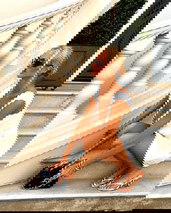 victoriaturnerr image ~ Altpins