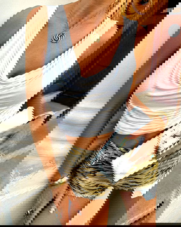 victoriaturnerr image ~ Altpins