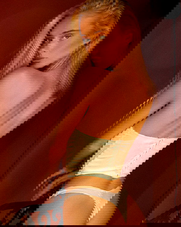 victoriaturnerr image ~ Altpins