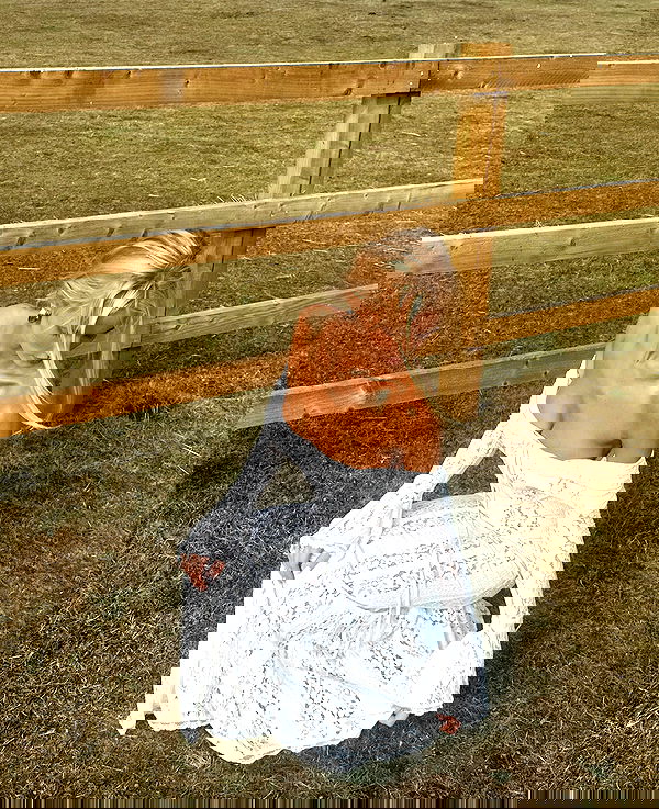 victoriaturnerr image ~ Altpins