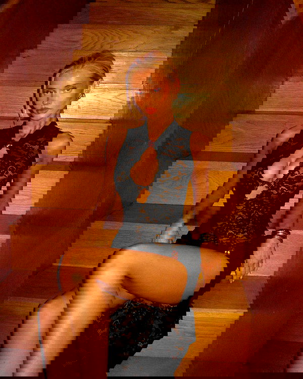 victoriaturnerr image ~ Altpins