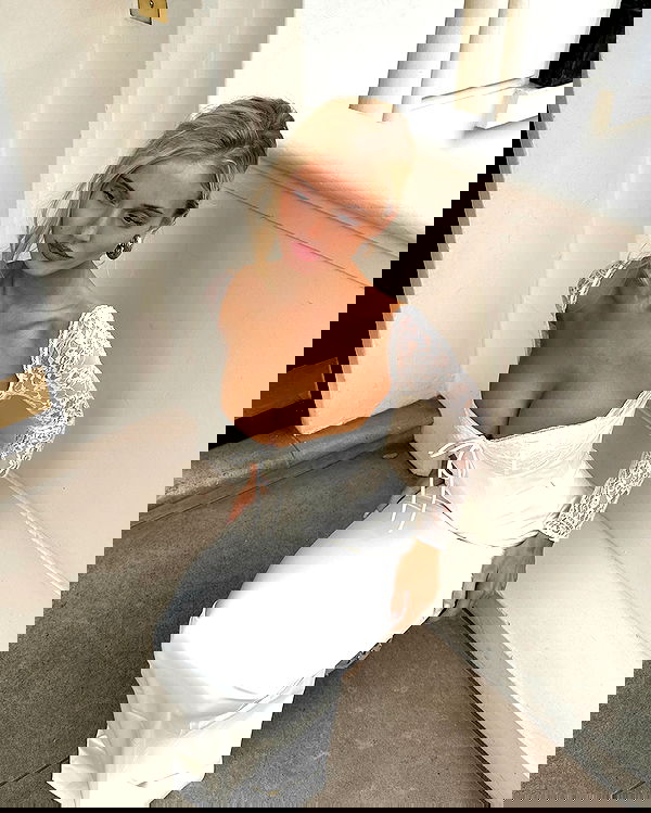 victoriaturnerr image ~ Altpins