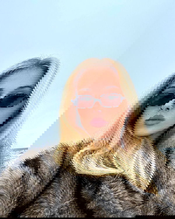 victoriaturnerr image ~ Altpins