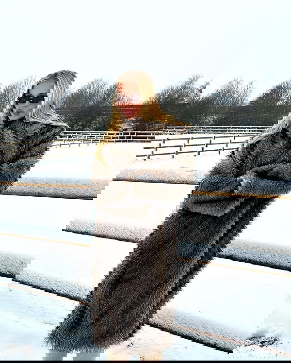 victoriaturnerr image ~ Altpins