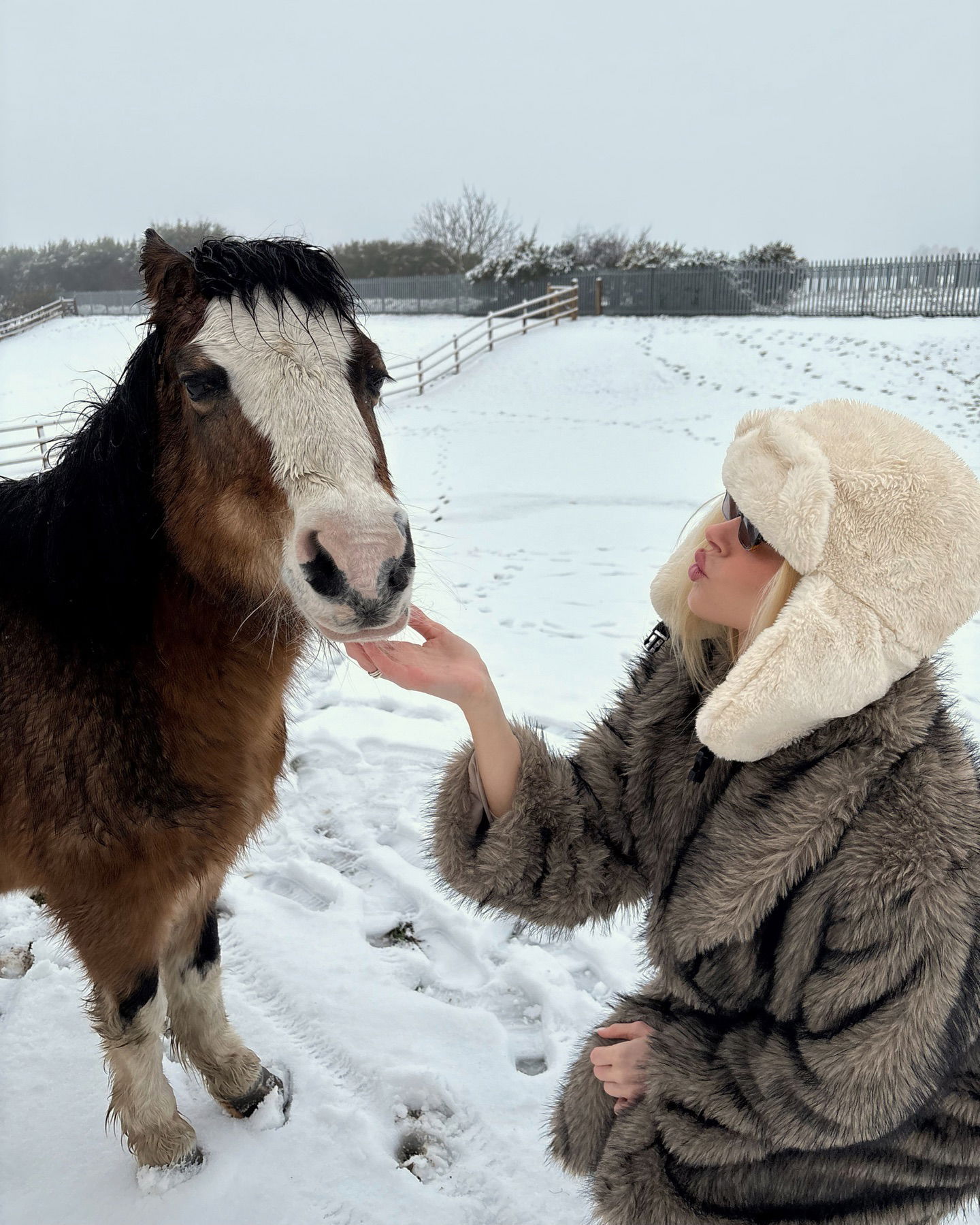 victoriaturnerr instagram image archive image