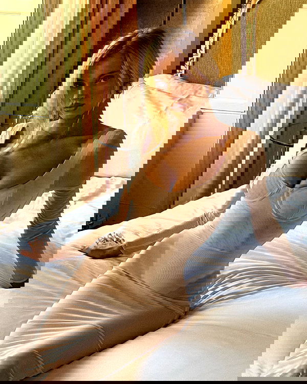 victoriaturnerr image ~ Altpins