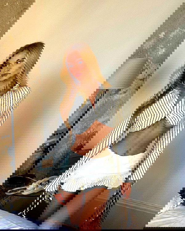 victoriaturnerr image ~ Altpins