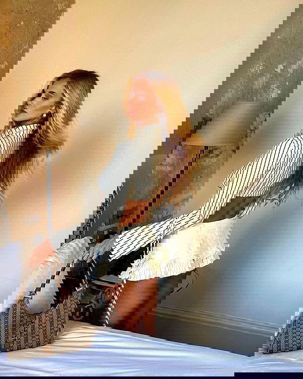 victoriaturnerr image ~ Altpins