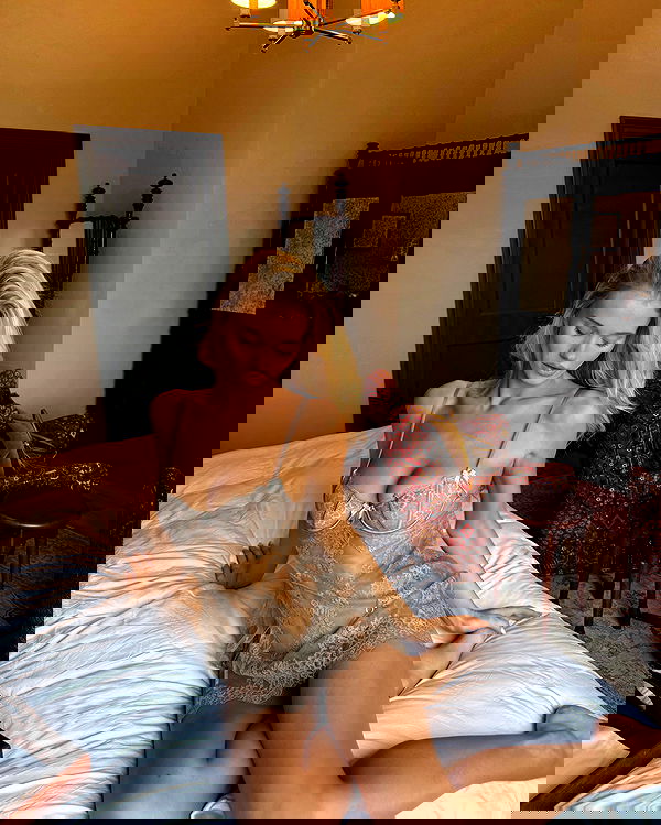 victoriaturnerr image ~ Altpins