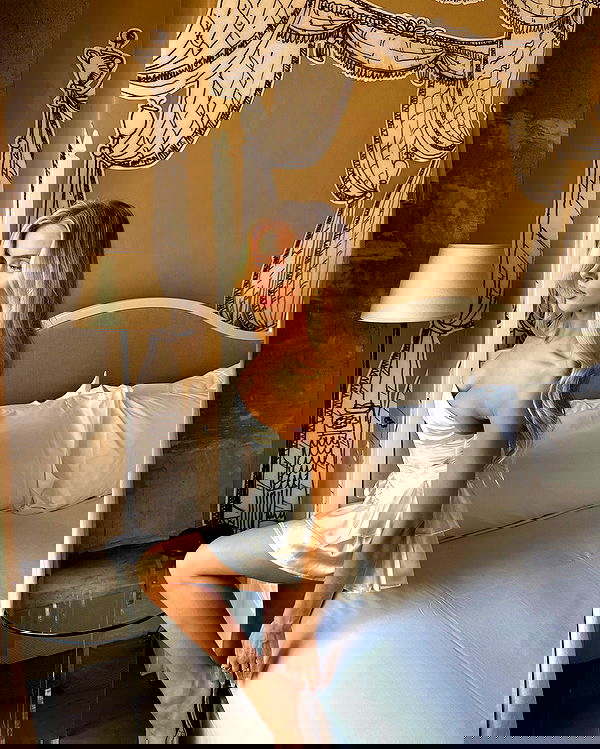 victoriaturnerr image ~ Altpins