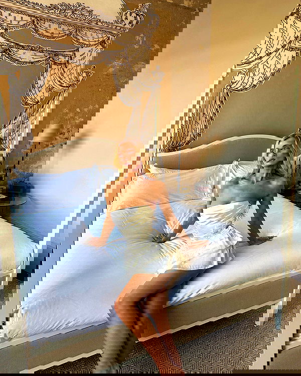 victoriaturnerr image ~ Altpins